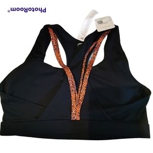NWT Fabletics Kessler medium impact sports bra, 1X